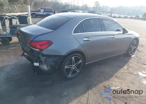 2020 Mercedes-Benz A 220 из США, поврежденный, VIN W1K3G4EB6LJ220127